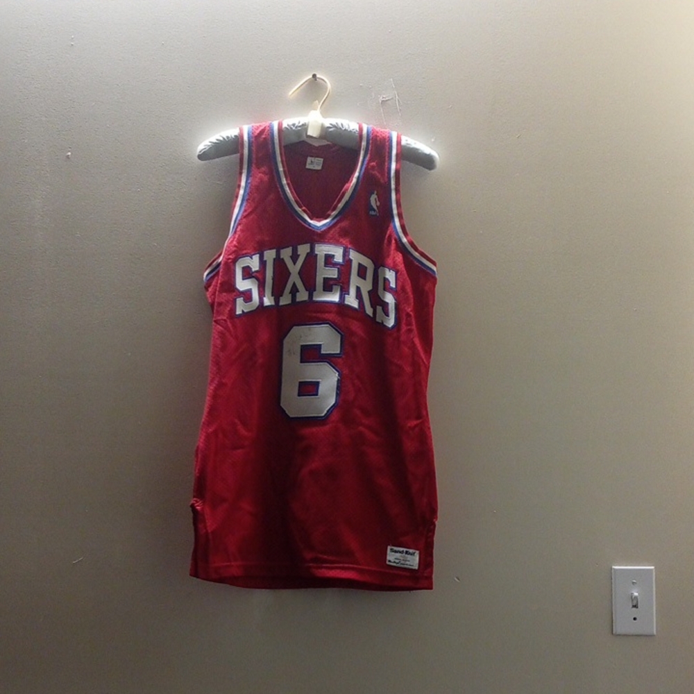 Autograph Erving 6 Red Sixers Basketball Jersey